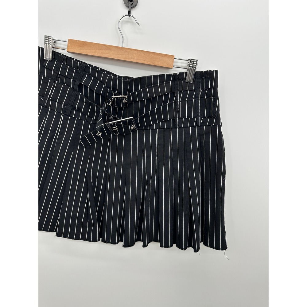 Y2K Black Pinstripe Pleated Mini Skirt Buckle Strap Punk Grunge Goth Festival - Picture 5 of 8